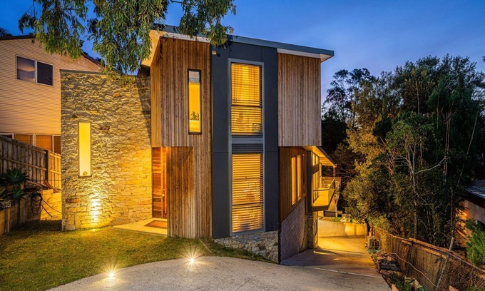 Bundeena House | Bright Water Retreat