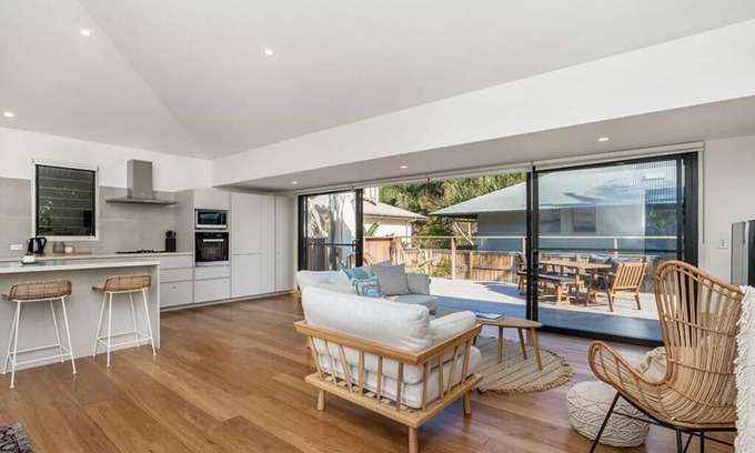 Byron Bay Apartment | Byron Bay Accom - 48a Shirley Lane - Pacifica