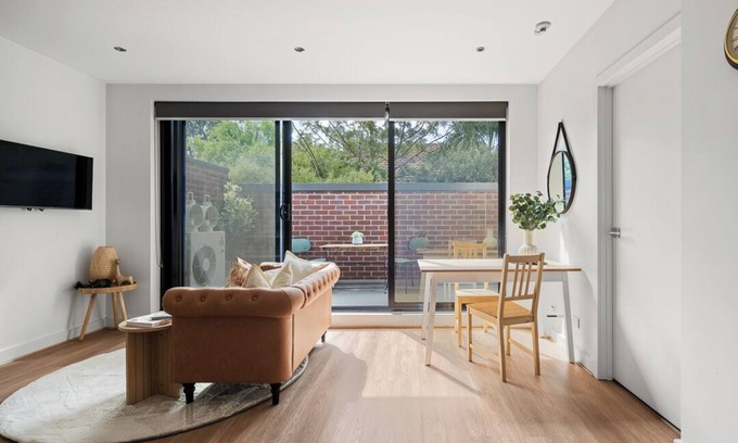 Glen Iris Apartment | Camberwell Chic