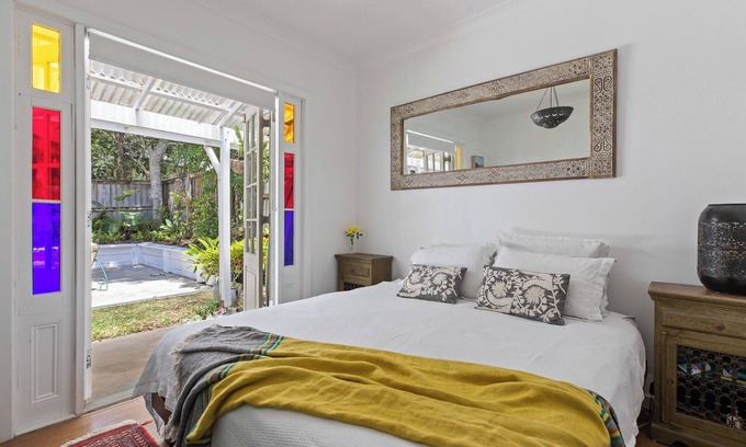 Byron Bay House | Classic Byron house. Walk to corner cafe and beach. Close to everything.