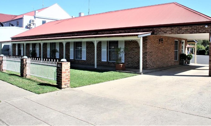 Armidale Hotel | Club Motel Armidale