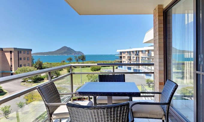 Nelson Bay Apartment | Commodore 12 beautiful water views