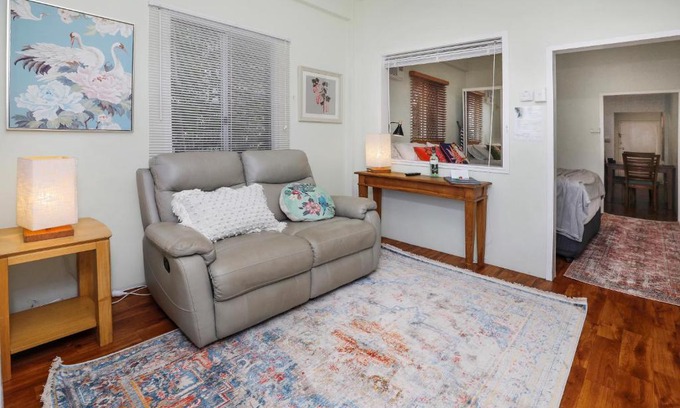 Cairns North Apartment | Easy Going Holiday Unit on McKenzie MK4