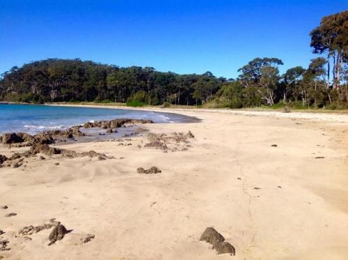 Surf Beach House | Family Retreat Surf Beach NSW
