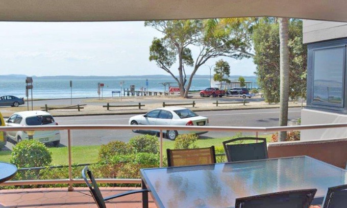 Nelson Bay Apartment | Florentine, 4/11 Columbia Close - spectacular views and air conditioning