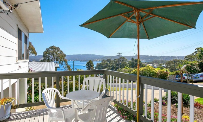 Narooma House | Frangipani Cottage Narooma