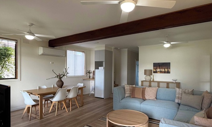 Bundalong House | Golden Mile - On the Waterfront