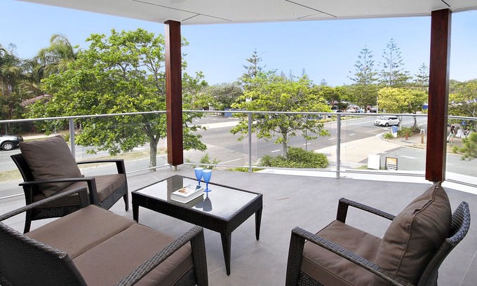 Dicky Beach House | Henzell Street 2, Dicky Beach