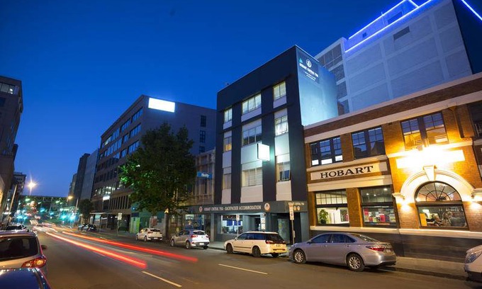 Sullivan's Cove Hostel | Hobart Central YHA