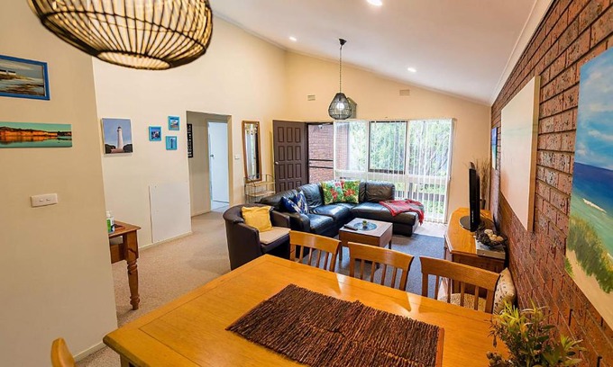 Anglesea House | Holiday Home in the Heart of Anglesea