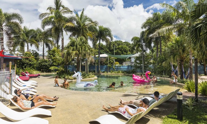 Cairns North Hostel | Hostel ∙ 15 guests