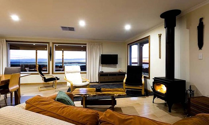 Lake Wangary House | House ∙ 1 bedroom ∙ 8 guests