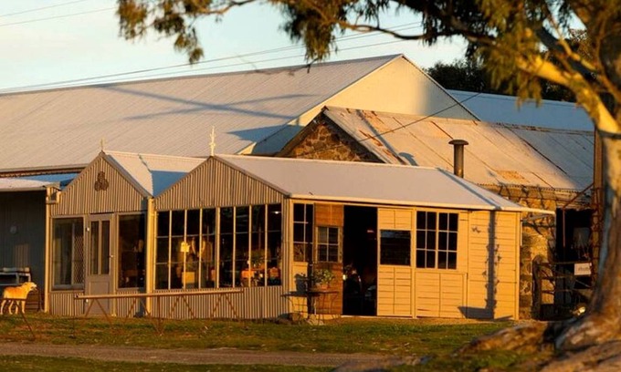 Moorooroo House | House ∙ 1 bedroom ∙ 8 guests