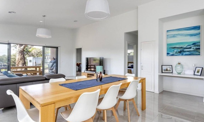 Sorrento House | House ∙ 3 bedrooms ∙ 8 guests