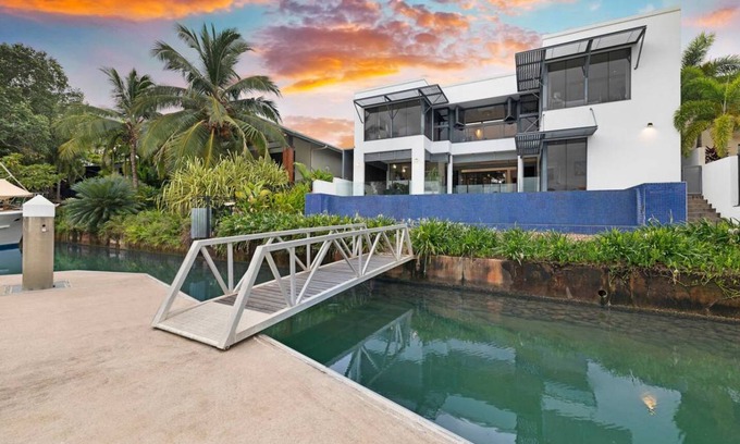 Bayview House | House ∙ 4 bedrooms ∙ 12 guests