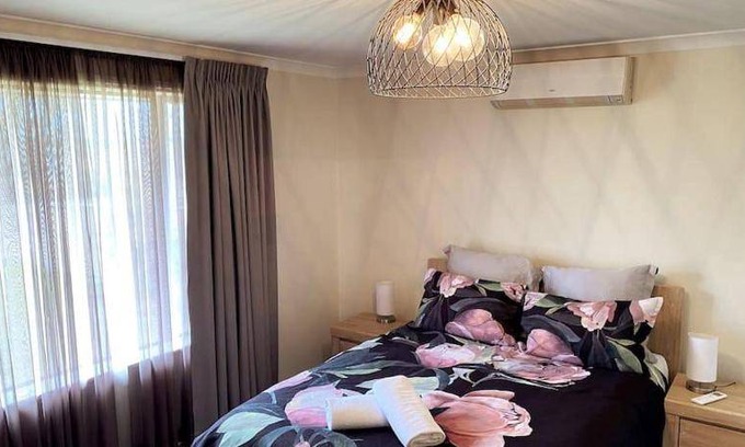 Castletown House | House ∙ 4 bedrooms ∙ 10 guests