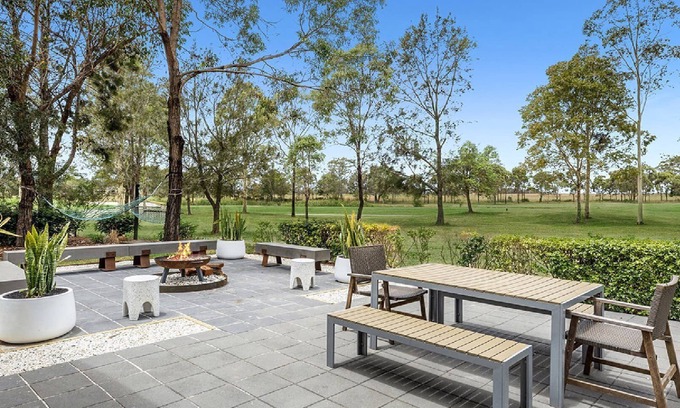 Pokolbin House | HUNTER GRANGE - THE VINTAGE HOLIDAY HOUSES