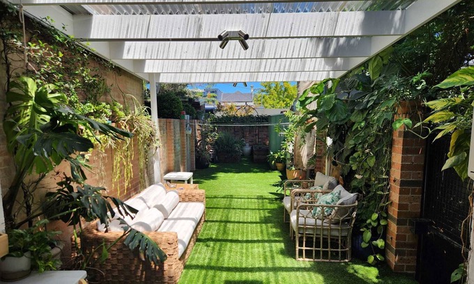 Redfern House | Inner city terrace home