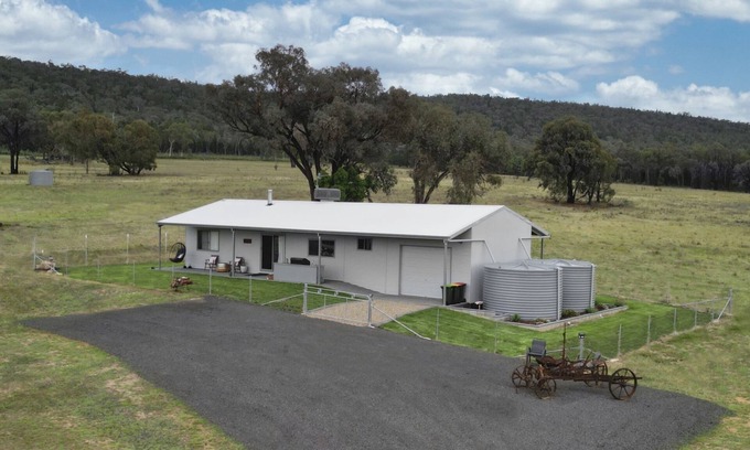 Bumbaldry Cottage | Kangarooby Cottage – A Peaceful Off-grid escape