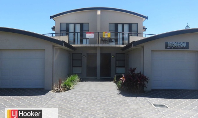 South West Rocks House | KOKO'S - THREE BEDROOMS, SPA BATH, MODERN