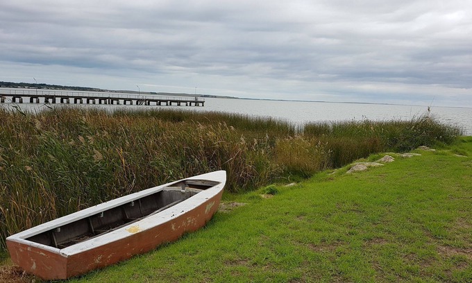 Bonney House | Lake House-getaway adventure