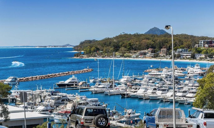Nelson Bay Apartment | Laman Lodge Unit 2 15 Laman Street