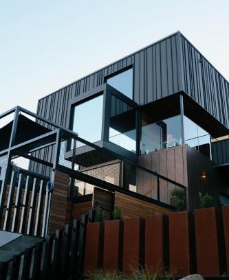 Mount Nelson Apartment | Luxe Hobart Villa - Boxwood