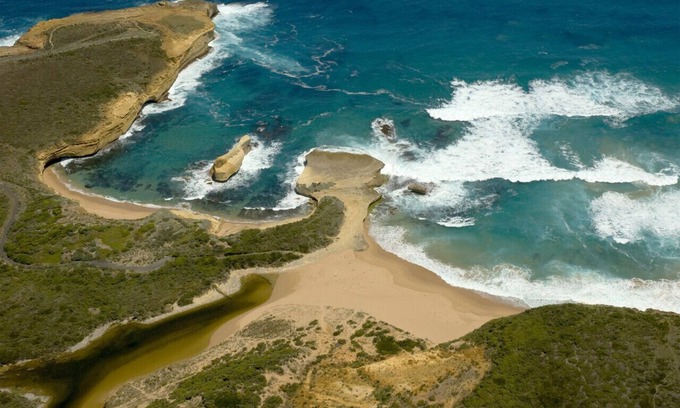 Marengo House | MERMAIDS ON MARENGO - Minutes from Marengo beach