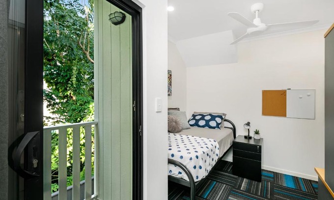 Parramatta Park Hostel | MiHaven Shared Living - Pembroke St