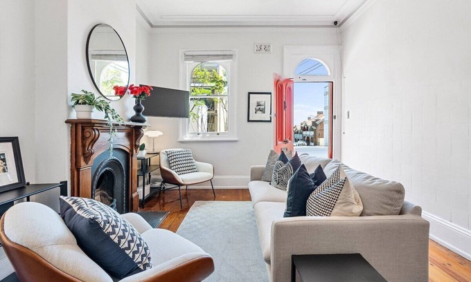 Millers Point House | Miller's on Kent - Heritage house with breathtaking harbour views.