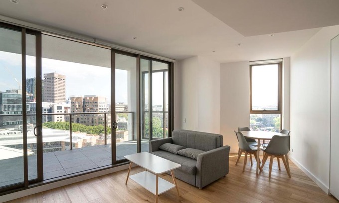 Chinatown Apartment | Modern Apartment in Darling Harbour