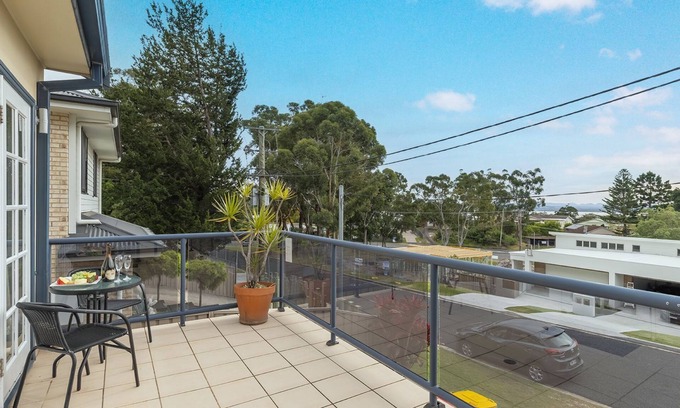 Nelson Bay House | Mon Reve 4A Tallean Road three bedroom property with Wi-Fi, air conditioning