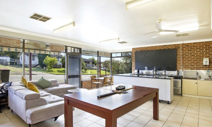 Gloucester House | MOUNTAIN RETREAT @ GLOUCESTER
