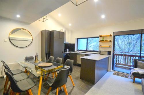 Thredbo Apartment | Mowamba F2
