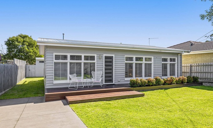 Rosebud House | Ocean Retreat by Ready Set Stay