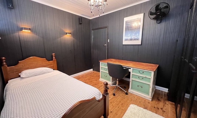 Sylvania Resort | Private room ∙ 1 guest