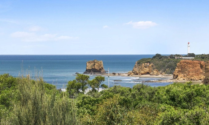 Surf Coast House | Property ID: 001AI188 BELANDER
