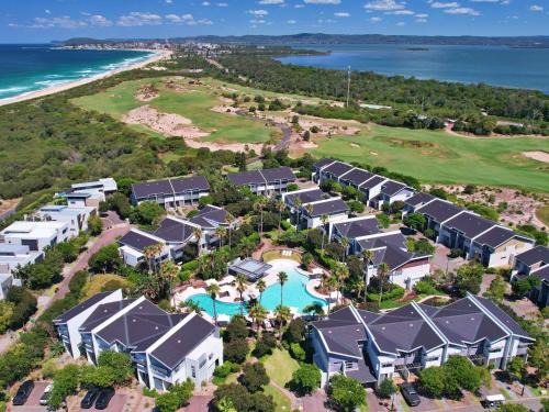 Magenta Shores Hotel | Pullman Magenta Shores Resort