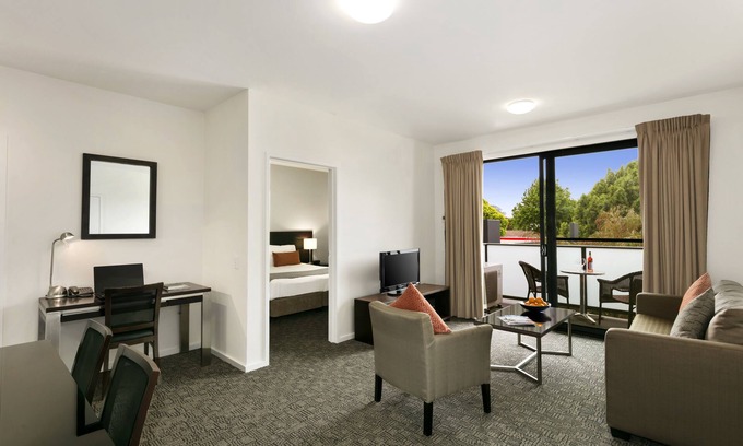 Heatherton Apartment | Quest Moorabbin