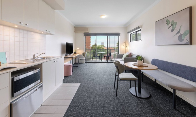 West Perth Apartment | Quest on Rheola