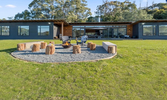 Exeter House | Rockleigh Retreat – rural charm and contemporary living in a stunning getaway