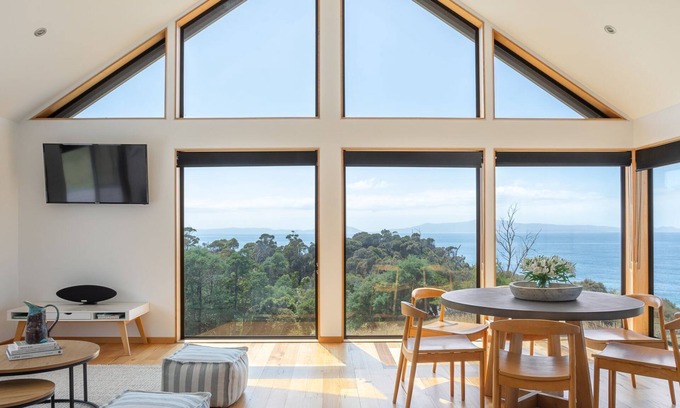 Rocky Hills House | Rocky Ridge Itas - Hosted by L'Abode