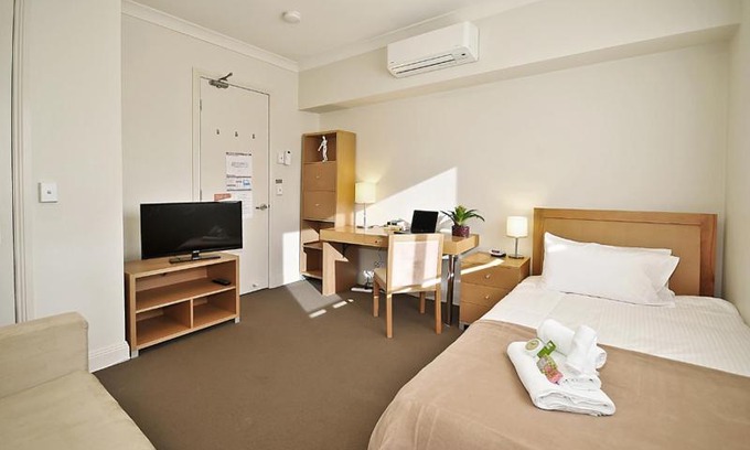 Brunswick House | Single Room w/ Private Bathroom in Brunswick!