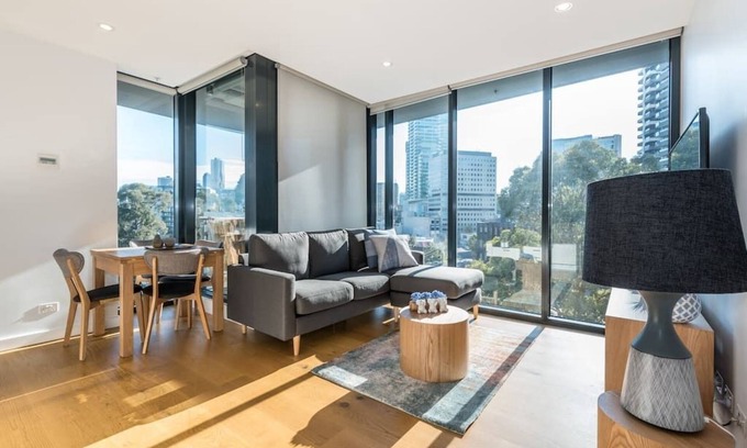 South Melbourne Apartment | South Melbourne Short Stay Luxury & Location