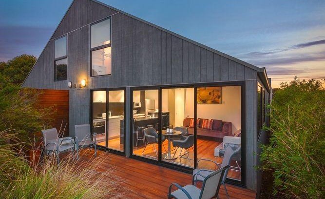 Port Campbell Hotel | Southern Ocean Villas