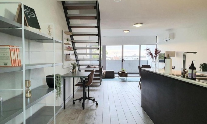 Alexandria Apartment | Spacious & Fresh - City Apartment With Parking