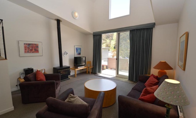 Thredbo Apartment | Squatters 11