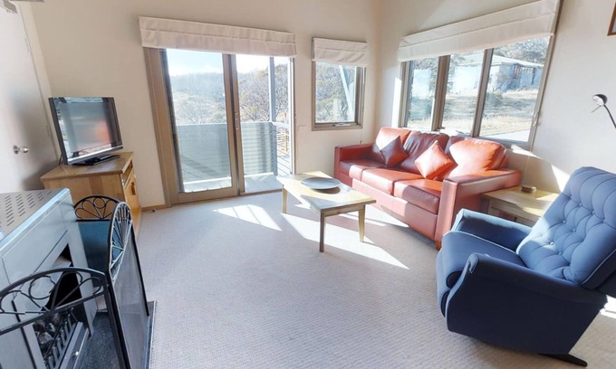 Perisher Valley Apartment | Studio Loft (for 4), The Stables Resort Perisher