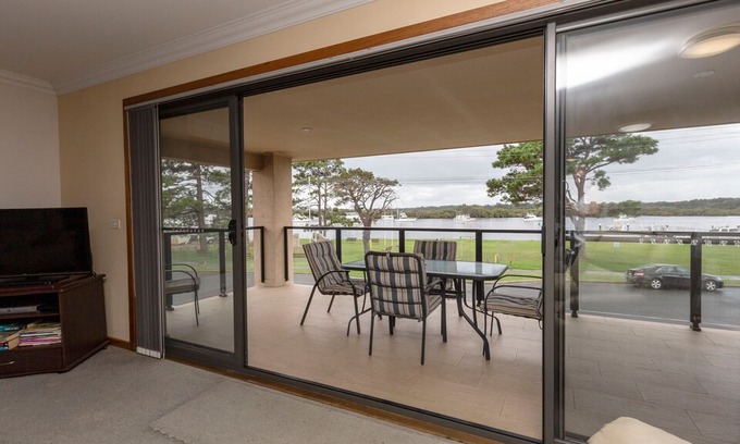 Tea Gardens House | Tea Gardens Waterfront