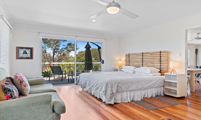 Hawks Nest House | The Blue Beach House